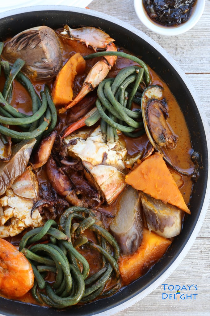 seafood kare kare