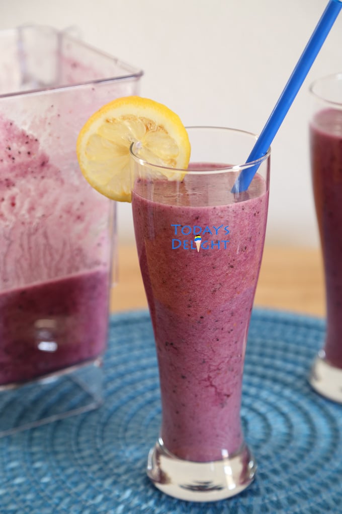 Blueberry Strawberry Blackberry Pineapple Ginger Smoothie