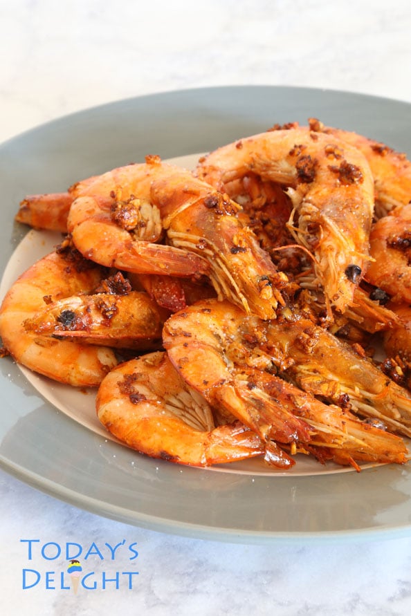 Pan-fried garlic butter shrimp recipe is Today's Delight