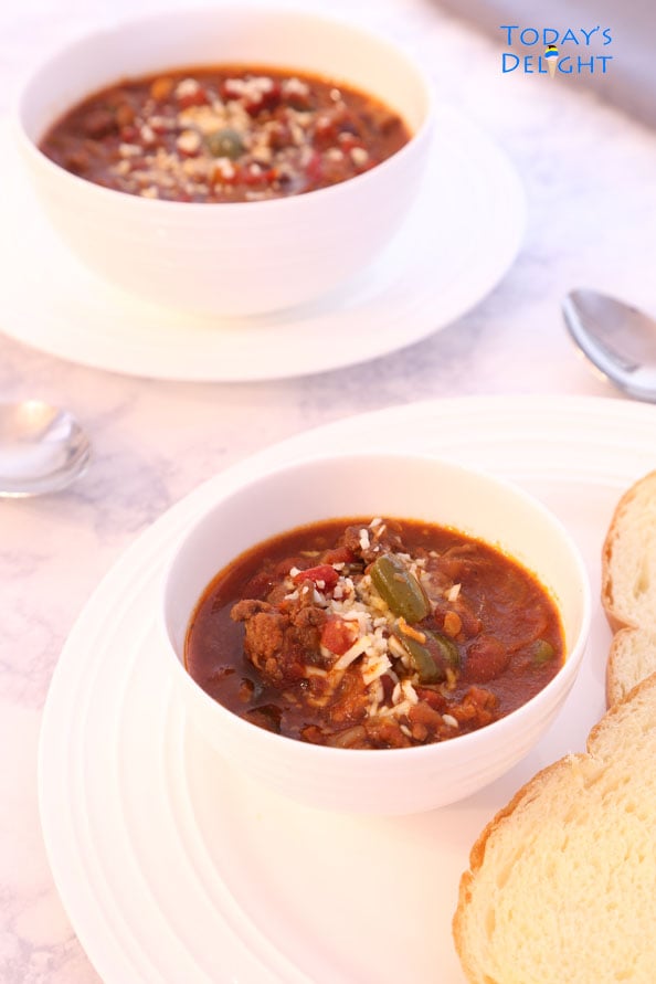 Easy Slow Cooker Chili Recipe is Today's Delight