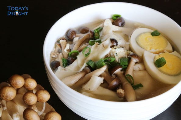 Easy Mushroom Wonton Soup is Today's Delight