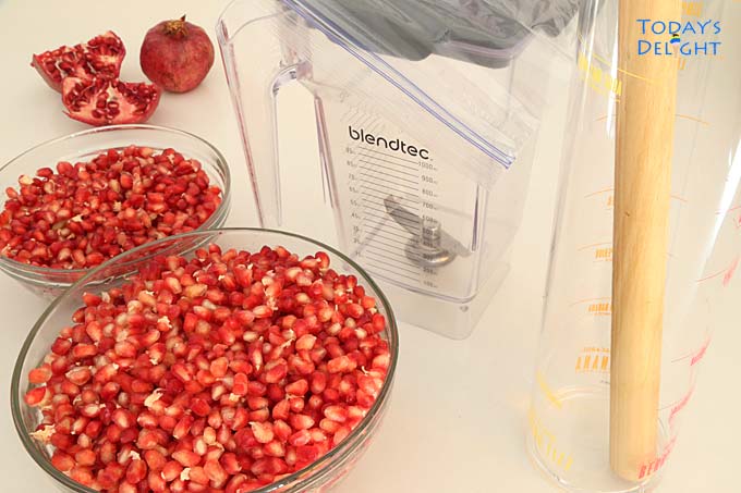 Extract pomegranate juice with blender, using a zip lock bag or muddler.