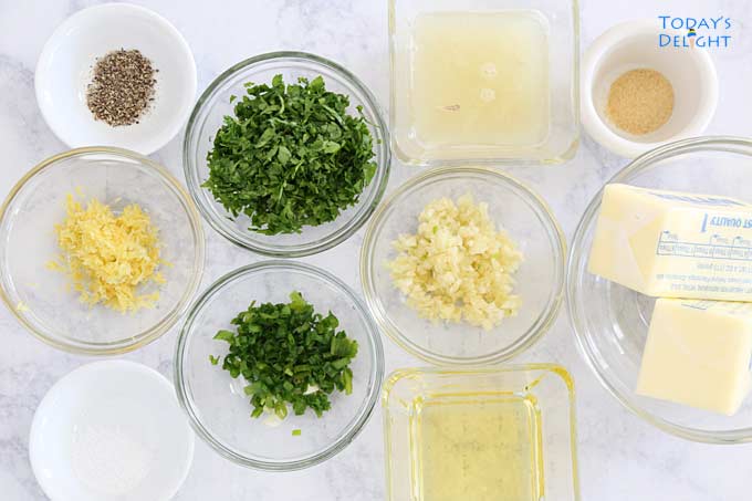 Butter, parsley, green onion, garlic, lemon juice, lemon zest, olive oil, salt, pepper & garlic powder are ingredients for turkey seasoning.