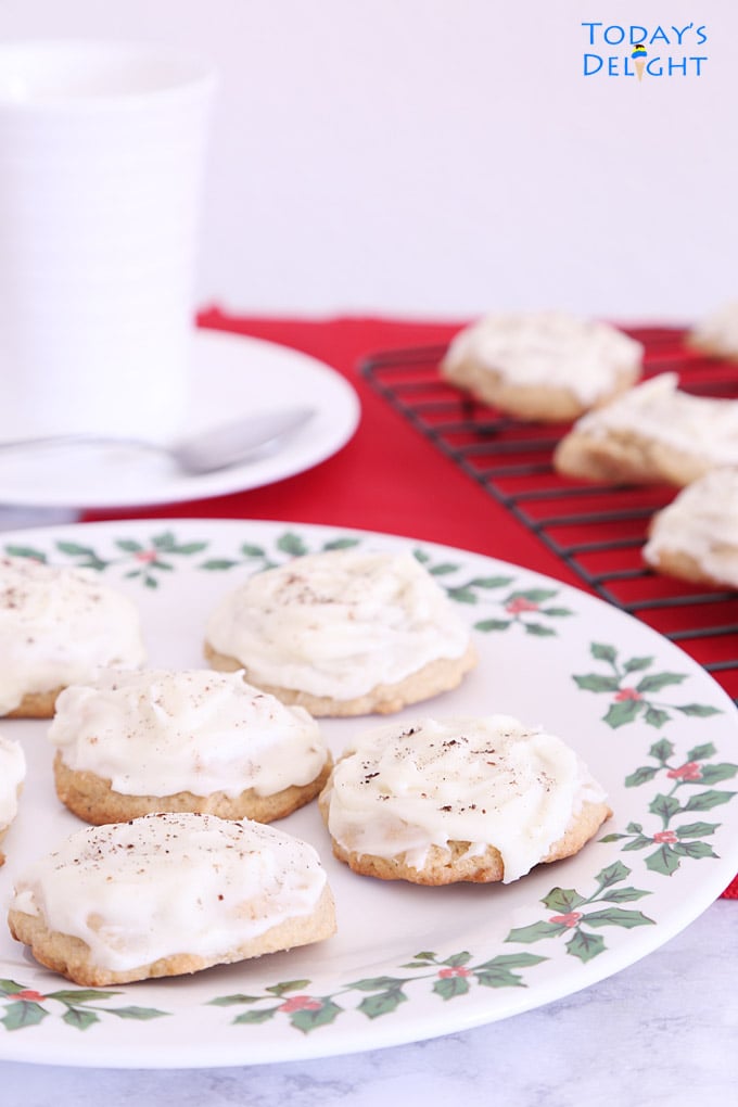 Snacking on these delicious festive cookies and coffee