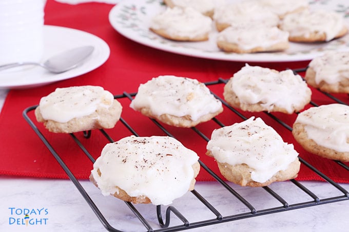 Cookies in rack and plate.