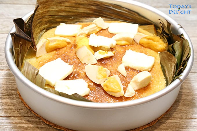 Toppings did not settle below the batter - baked rice cake