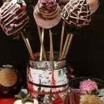 How to Make Chocolate Covered Strawberries is Today's Delight