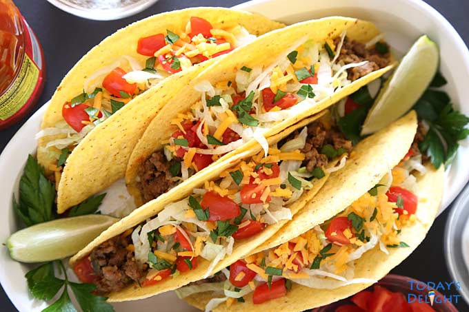 4 Mexican Tacos.