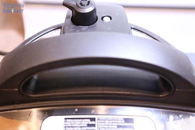 Turn knob to venting in instant pot.