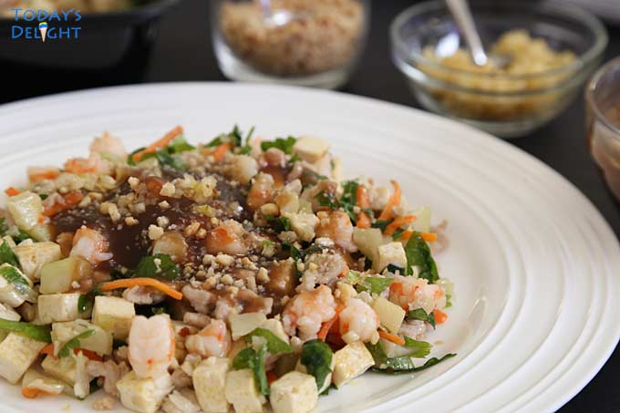 Healthy stir-fried vegetables and tofu.