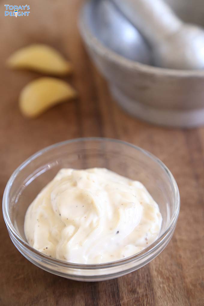 Easy Garlic Aioli Sauce is Today's Delight.