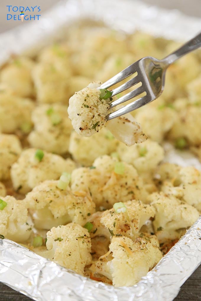 Easy Roasted Garlic Cauliflower is a health snack.