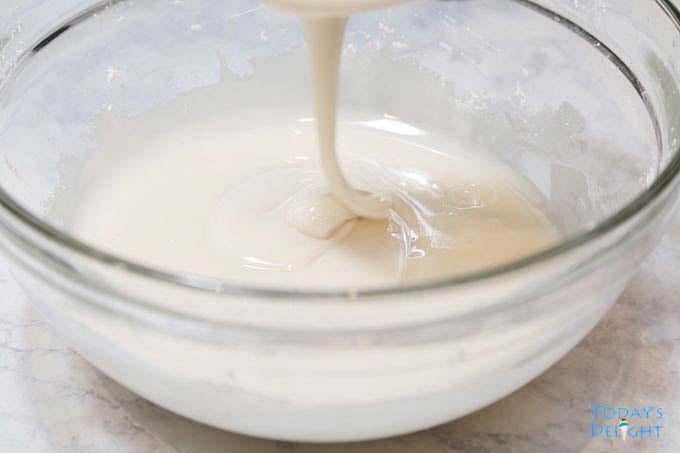 Easy Sugar Cookie Frosting in a bowl.